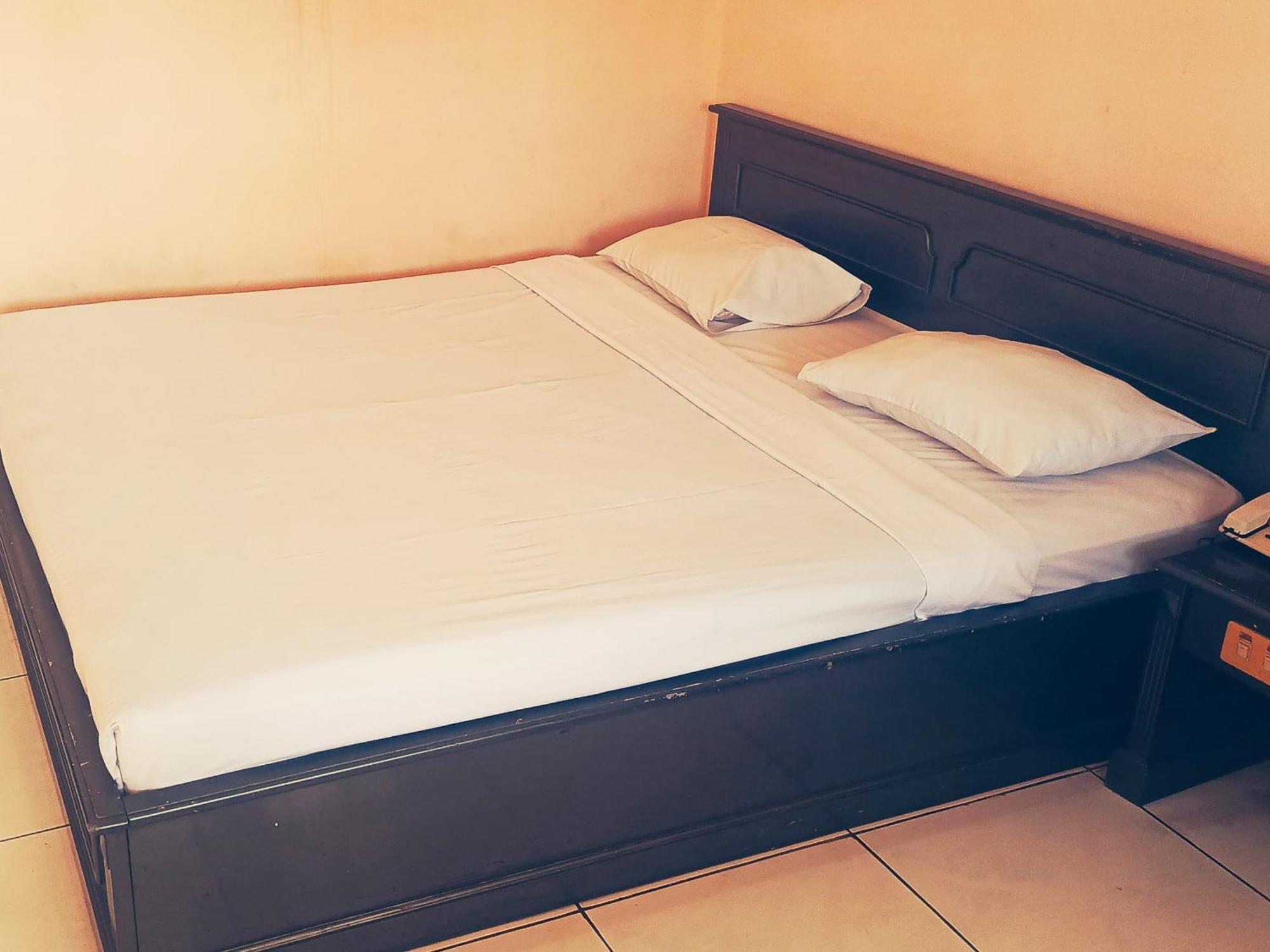 Hotel Wijaya Purwokerto Exterior foto