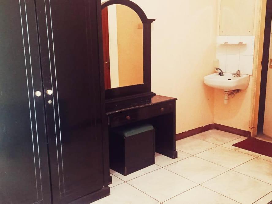 Hotel Wijaya Purwokerto Exterior foto