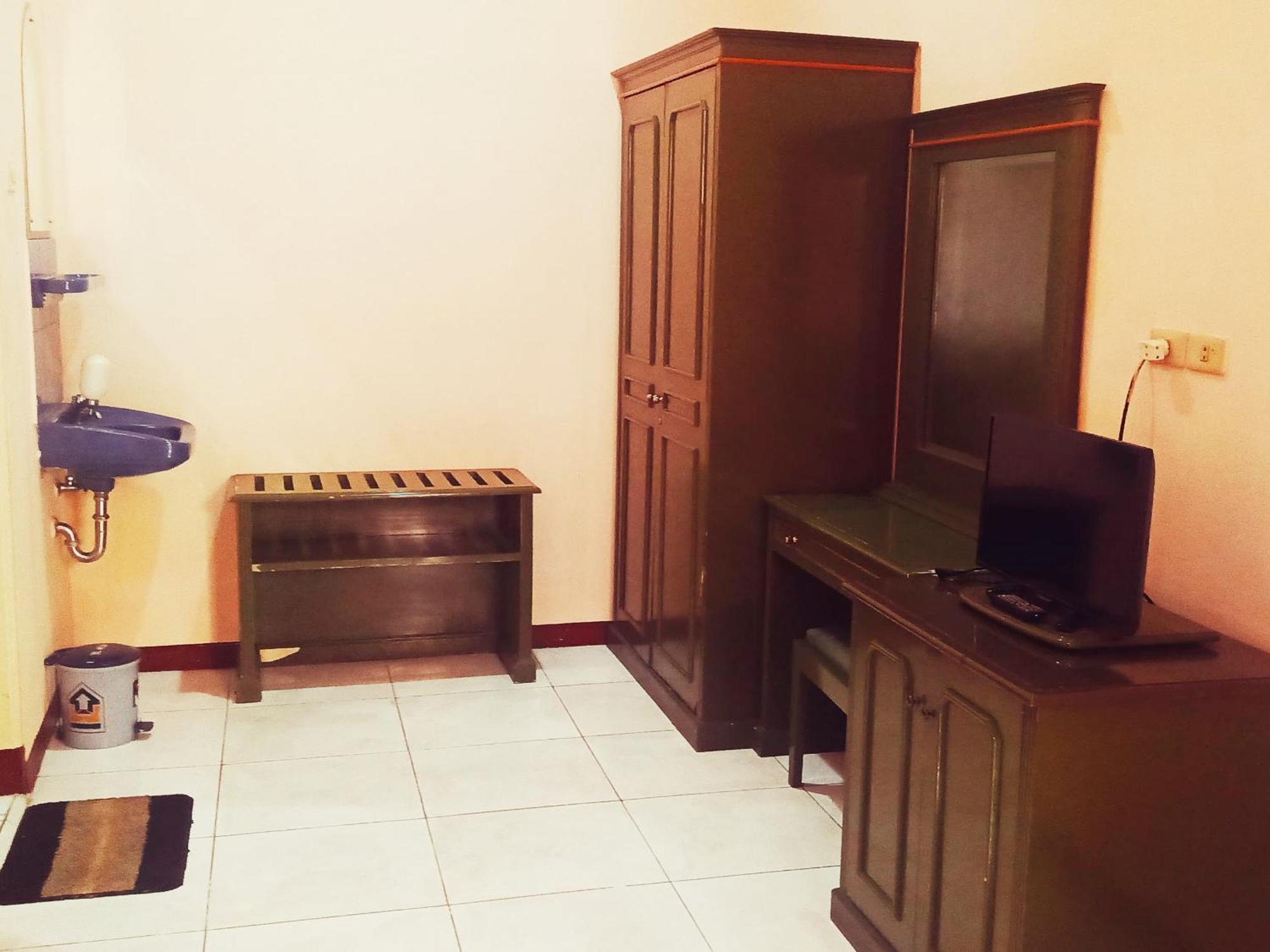 Hotel Wijaya Purwokerto Exterior foto